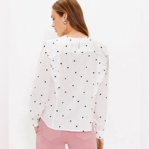 NEW Ann Taylor White Heart Print Long Sleeve Ruffle Top - Picture 4 of 6